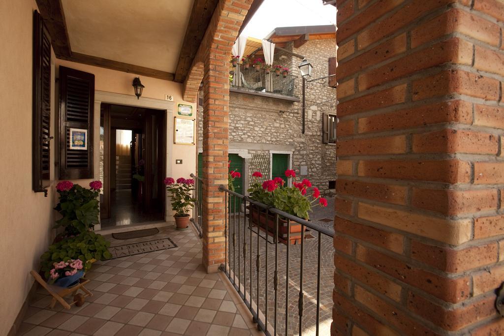 Hotel Castello Tignale Buitenkant foto